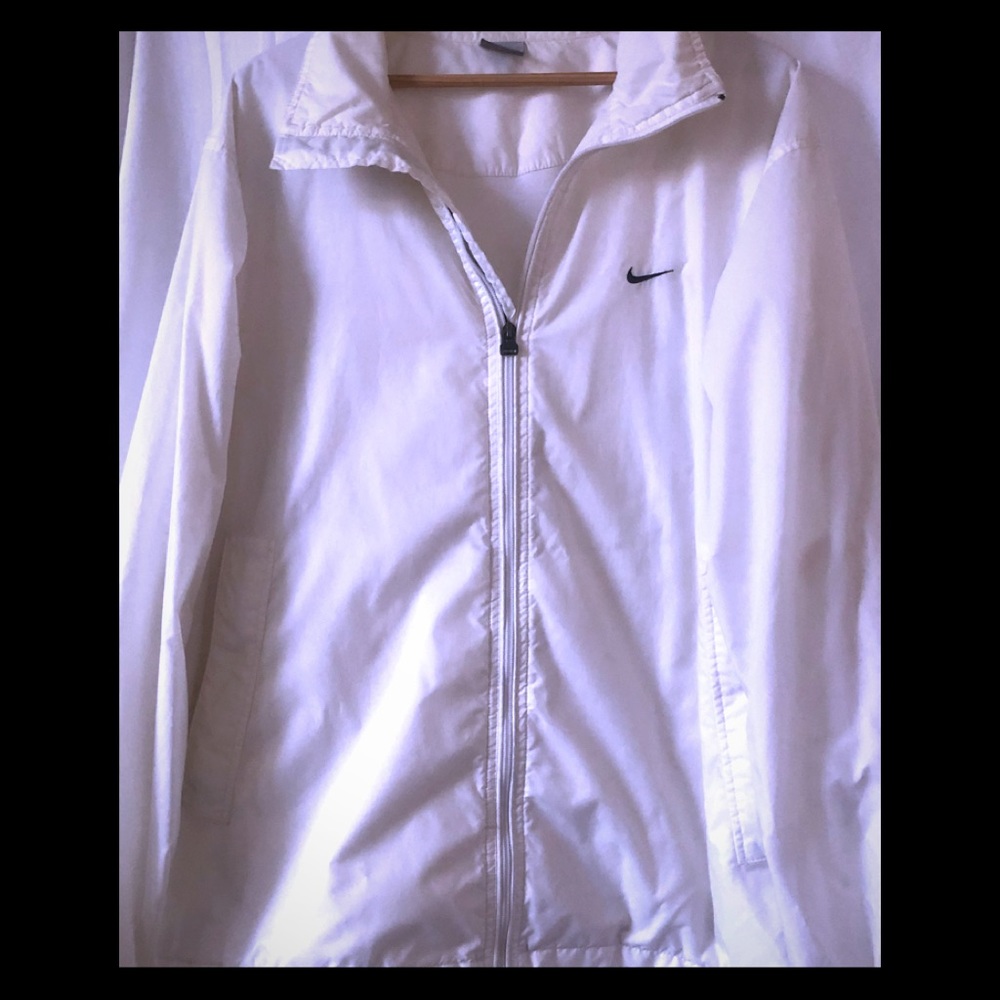 Nike windbreaker retro